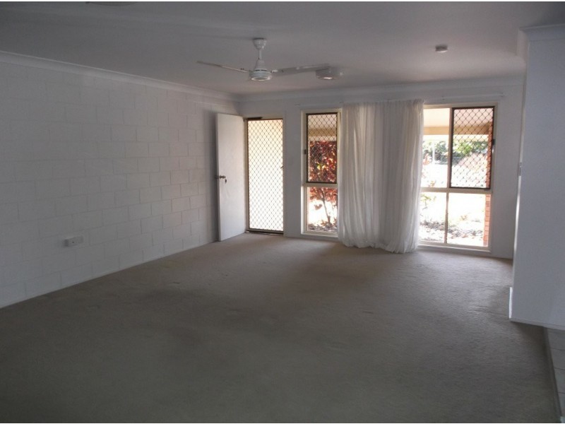 21 Tracey Street, Bowen QLD 4805