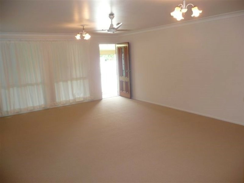 21 Tracey Street, Bowen QLD 4805
