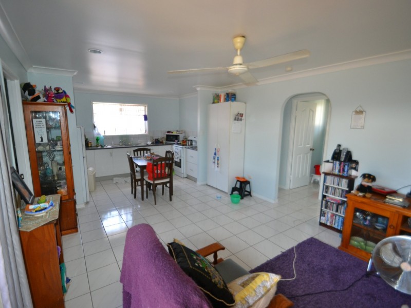 4 – 138 Soldiers rd, Bowen QLD 4805