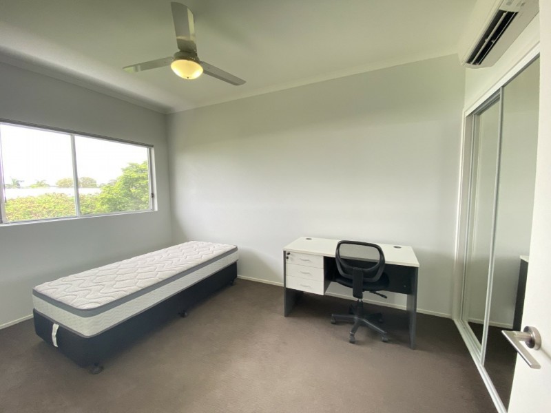 14/10 Williams Street, Bowen QLD 4805