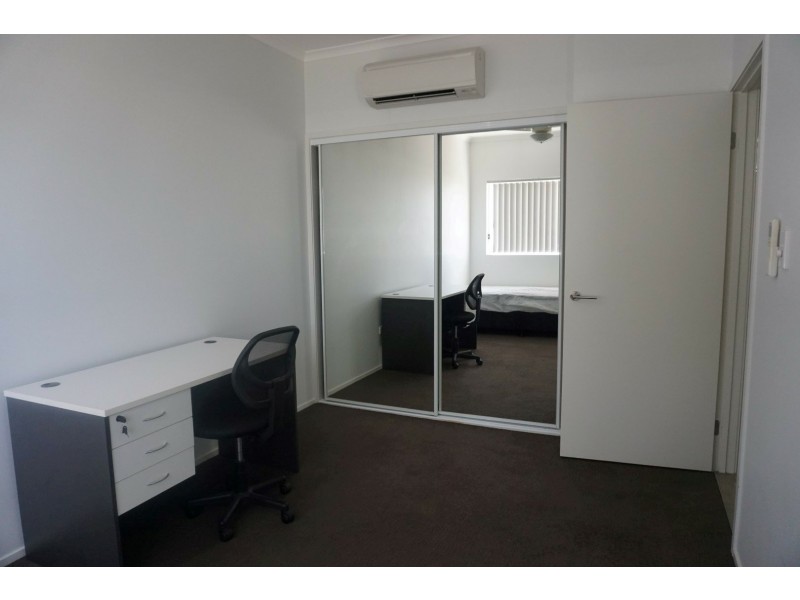 14/10 Williams Street, Bowen QLD 4805