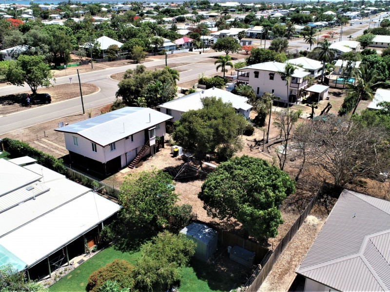 6 Livingstone st, Bowen QLD 4805