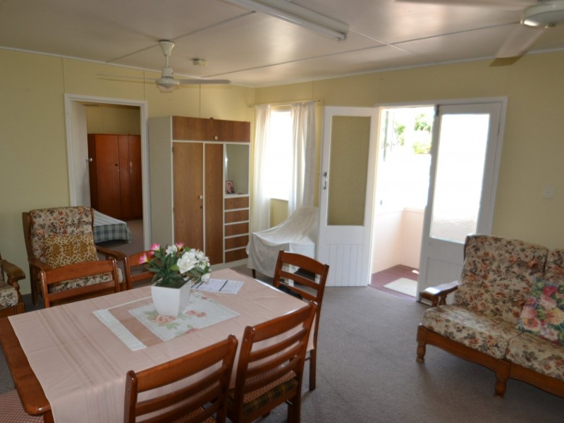 6 Livingstone st, Bowen QLD 4805