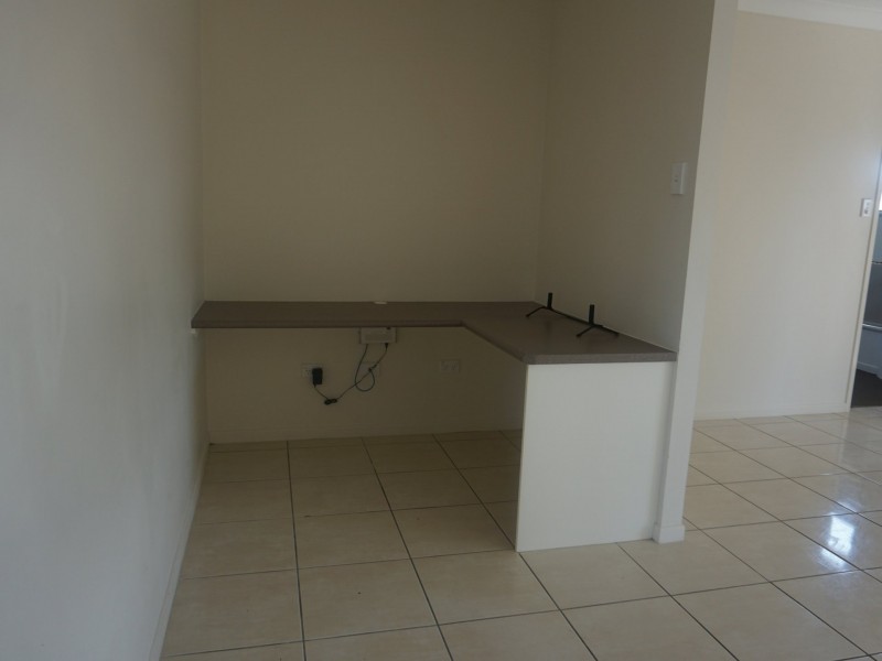 8 Cowrie Street, Bowen QLD 4805