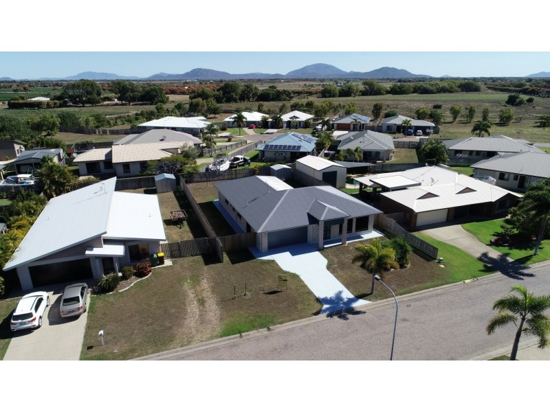 7 Lucinda Place, Bowen QLD 4805