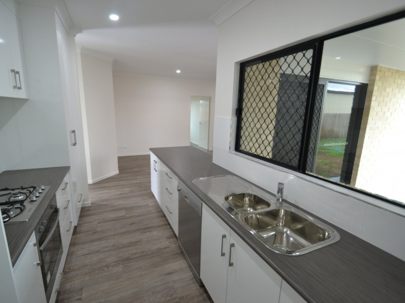 7 Lucinda Place, Bowen QLD 4805