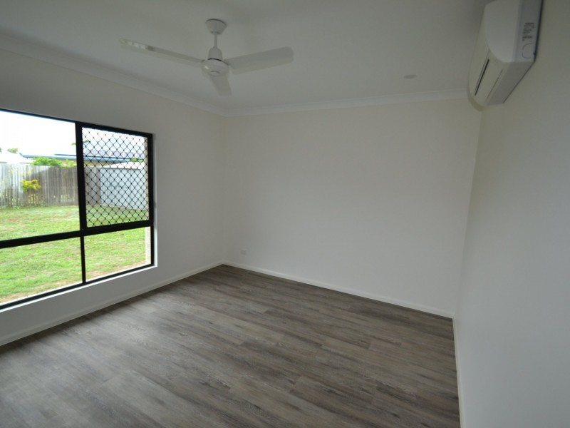 7 Lucinda Place, Bowen QLD 4805