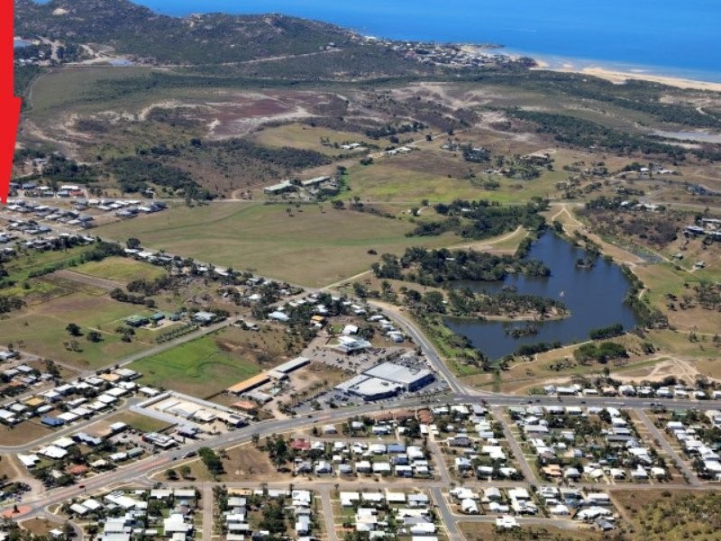 16 Baker Street, Bowen QLD 4805