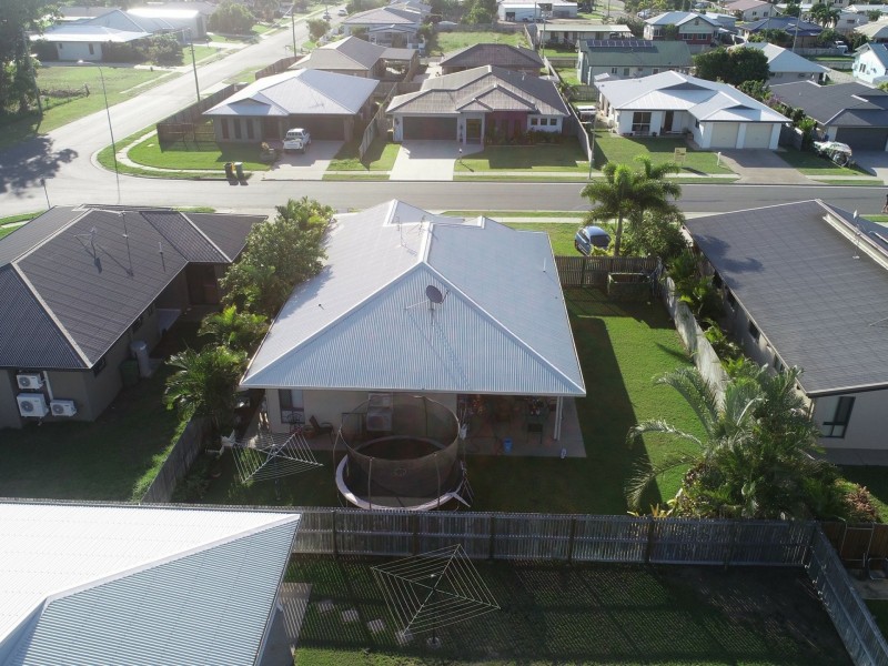 4 Lime Tree Crt, Bowen QLD 4805