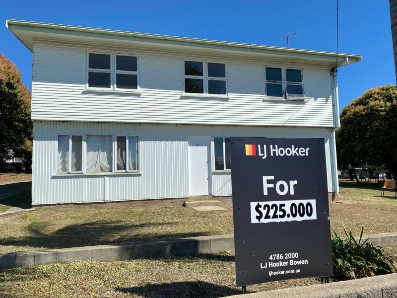 89 Herbert Street, Bowen QLD 4805