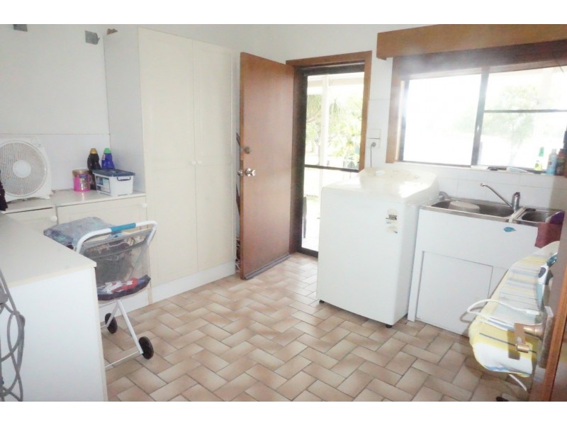 60 Betzels Lane, Bowen QLD 4805