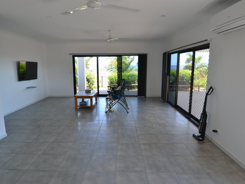 10 Bayside Crt, Bowen QLD 4805