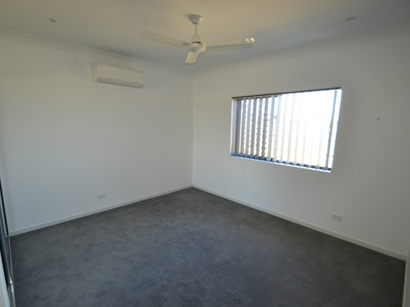 10 Bayside Crt, Bowen QLD 4805