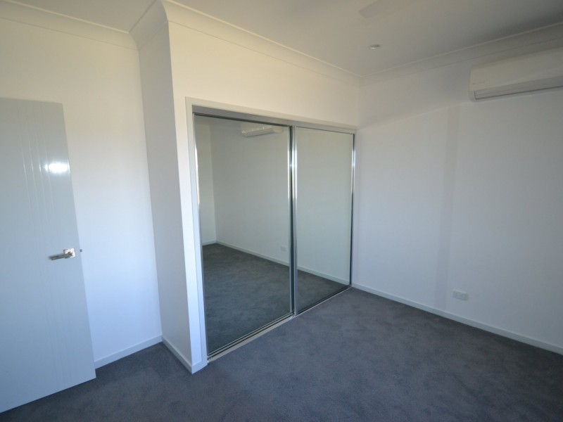 10 Bayside Crt, Bowen QLD 4805