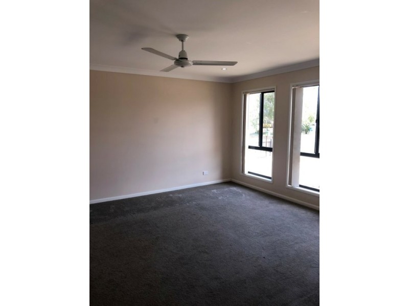 61 Banks Drive, Bowen QLD 4805