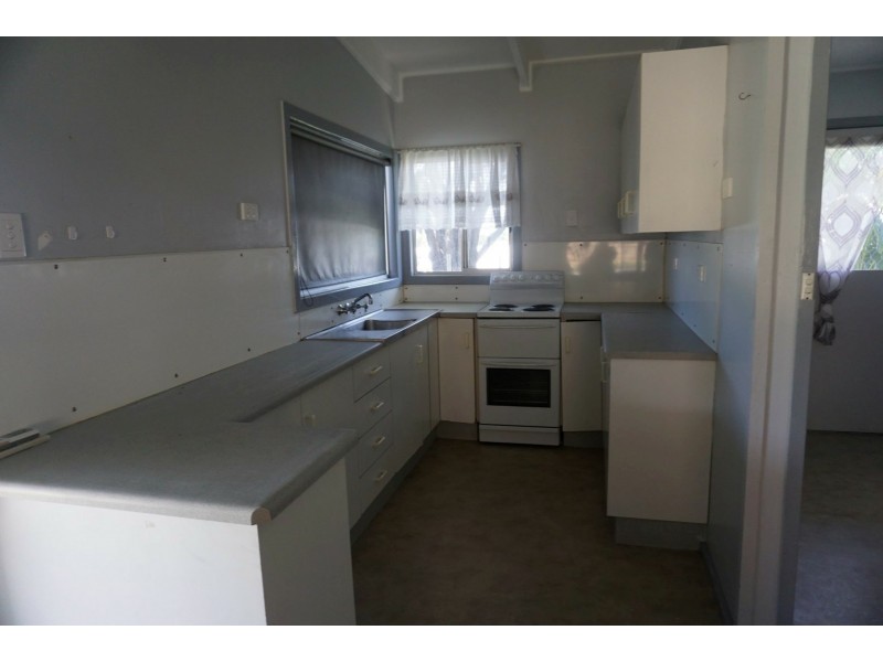 1 Philip Street, Bowen QLD 4805