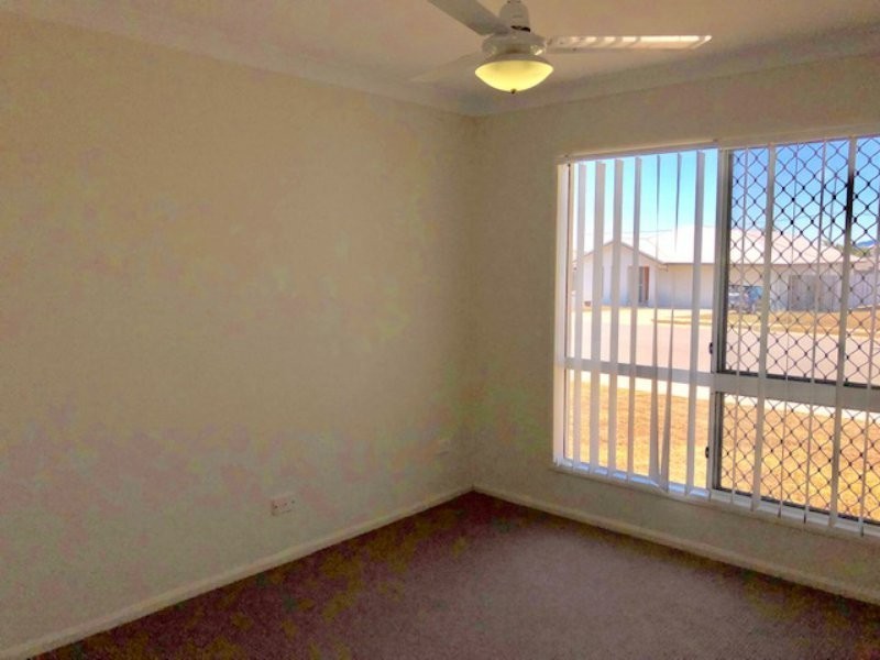 69 Banks Drive, Bowen QLD 4805