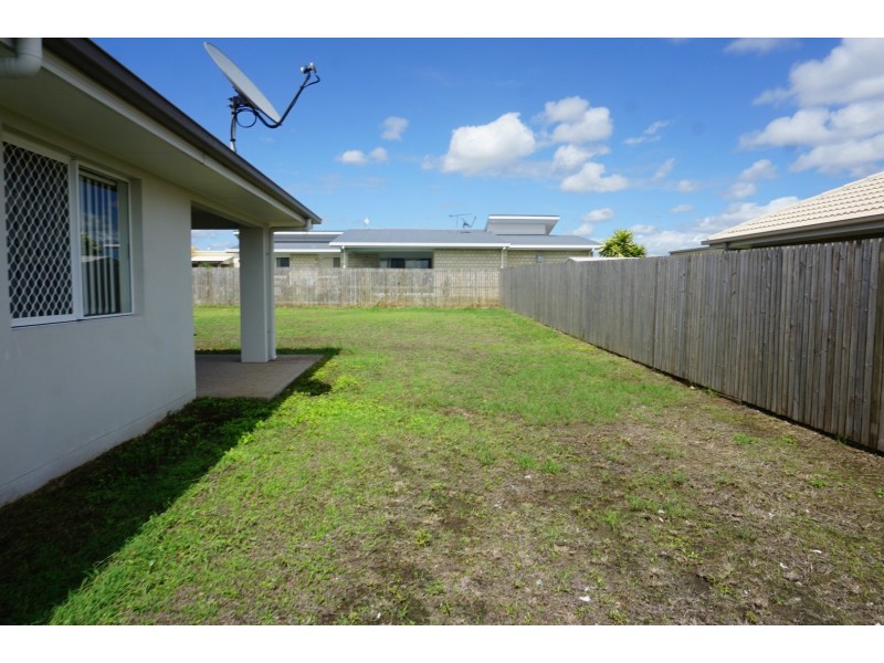 69 Banks Drive, Bowen QLD 4805