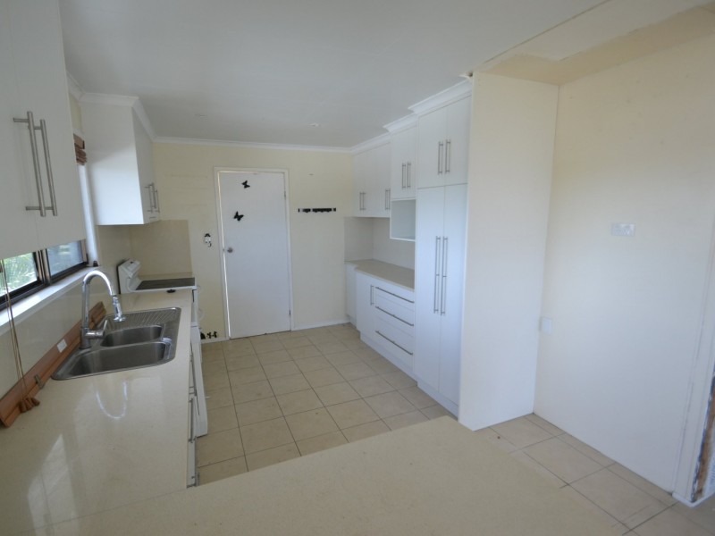 1 Mullers Lane, Bowen QLD 4805