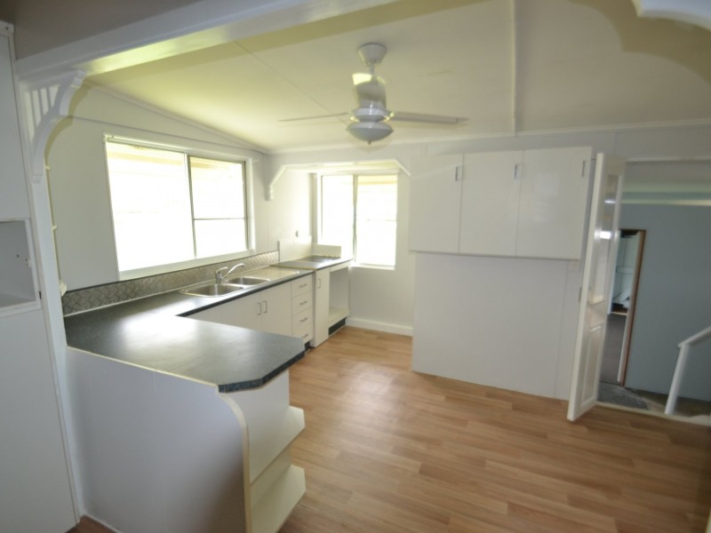 123 Powell st, Bowen QLD 4805