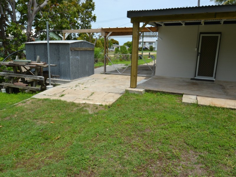 123 Powell st, Bowen QLD 4805