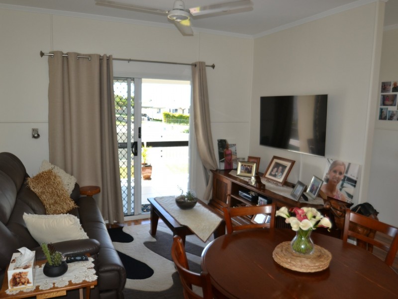 37 Livingstone st, Bowen QLD 4805