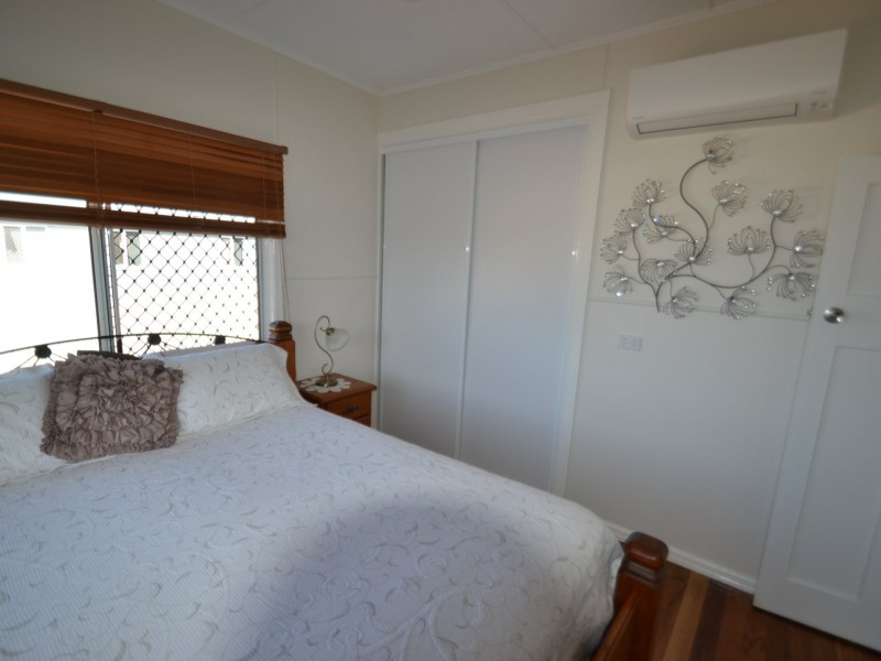 37 Livingstone st, Bowen QLD 4805