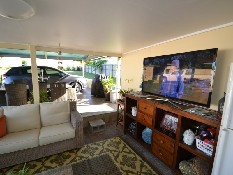 37 Livingstone st, Bowen QLD 4805