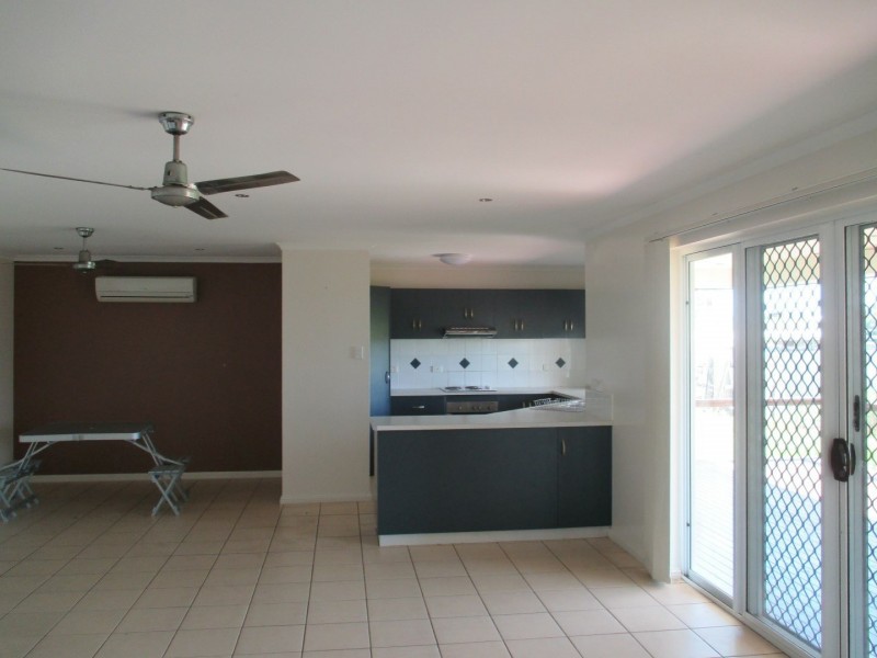 21 Hillview Place, Bowen QLD 4805