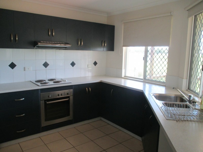 21 Hillview Place, Bowen QLD 4805