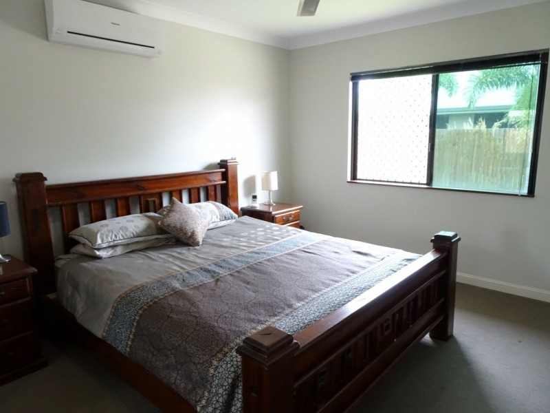 17 Lime Tree Court, Bowen QLD 4805