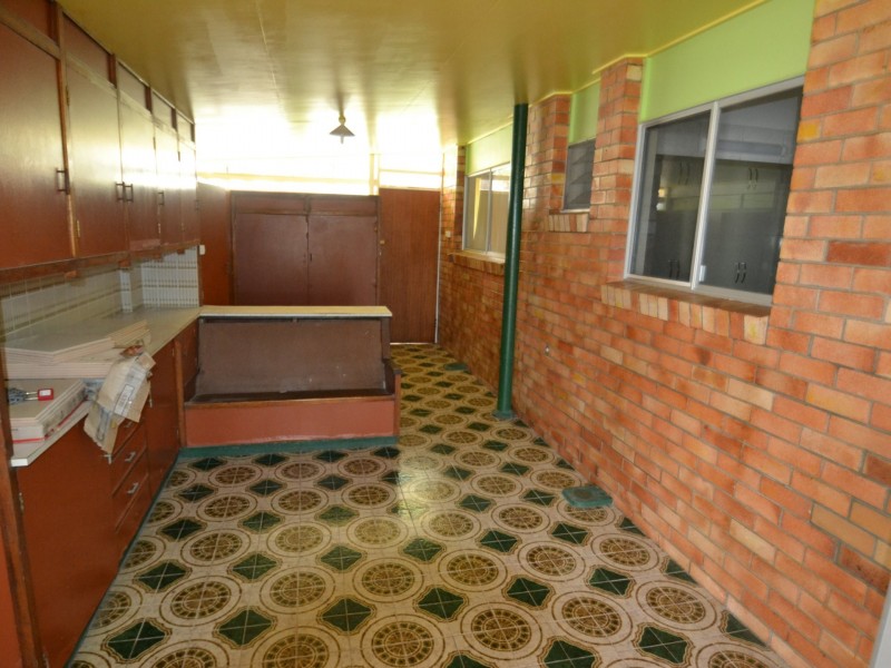 15 Casuarina St, Bowen QLD 4805