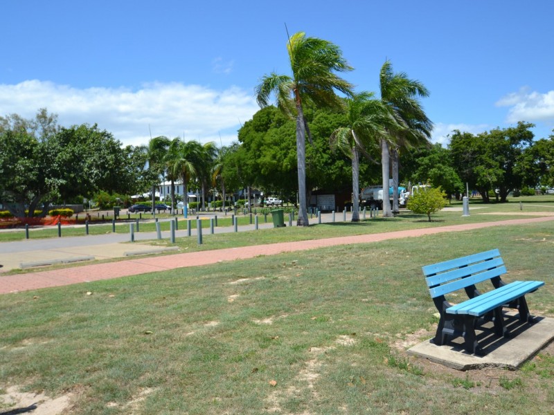 35 Coral st, Bowen QLD 4805