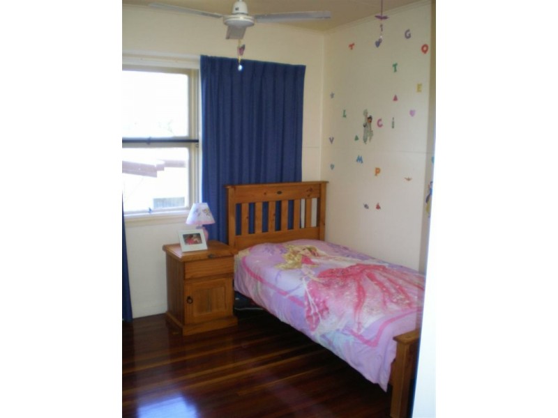 31 Tollington Road, Bowen QLD 4805
