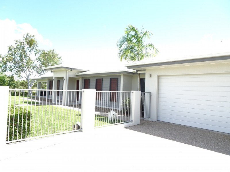 1 Fairway Drive, Bowen QLD 4805