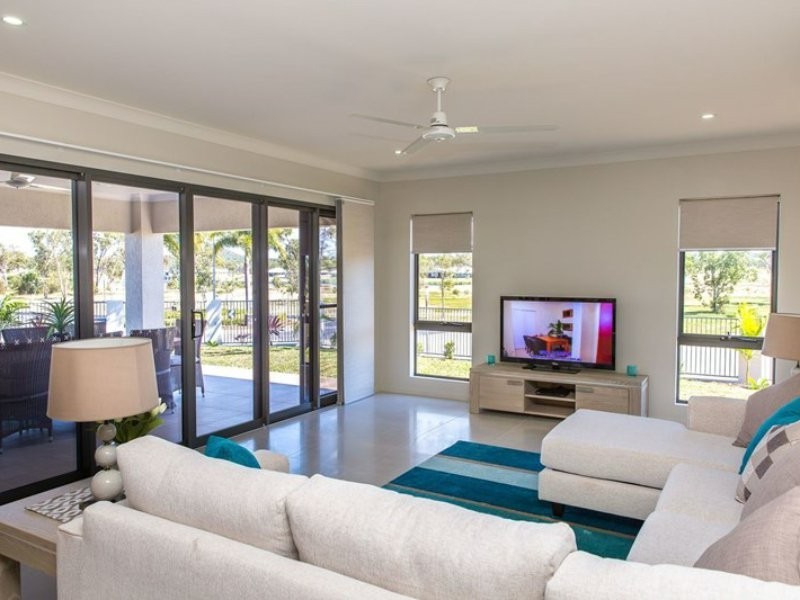 1 Fairway Drive, Bowen QLD 4805