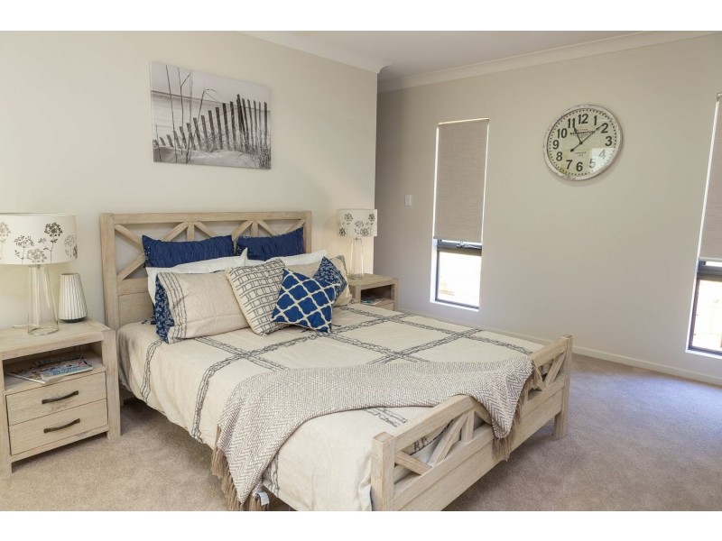 1 Fairway Drive, Bowen QLD 4805