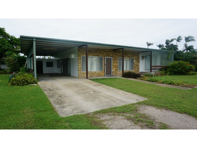 24 Field Street, Bowen QLD 4805