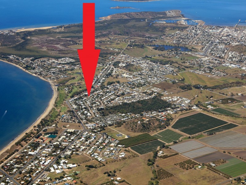 24 Field Street, Bowen QLD 4805