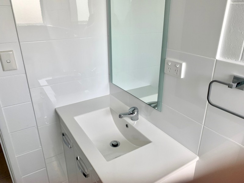 12 Wentworth St, Bowen QLD 4805