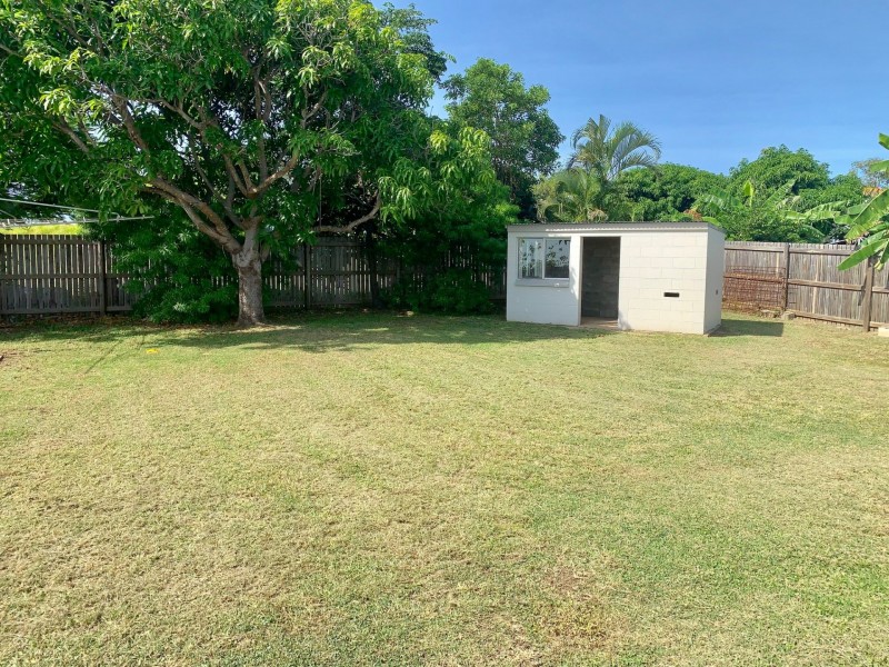 12 Wentworth St, Bowen QLD 4805
