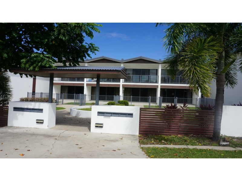 6/74A Powell Street, Bowen QLD 4805