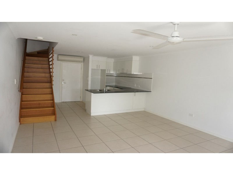 6/74A Powell Street, Bowen QLD 4805