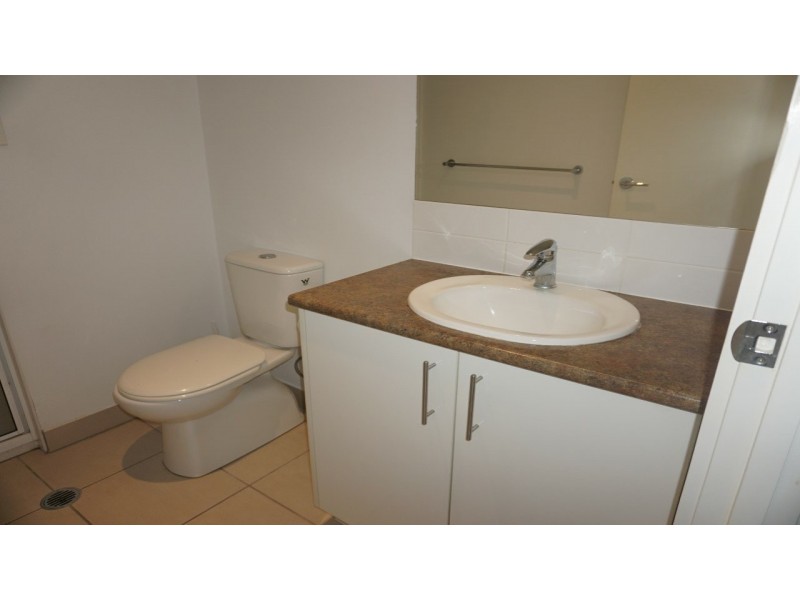 6/74A Powell Street, Bowen QLD 4805