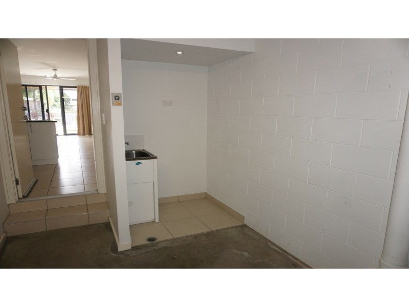 6/74A Powell Street, Bowen QLD 4805