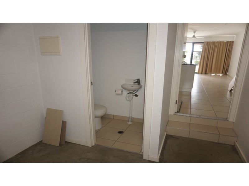 6/74A Powell Street, Bowen QLD 4805