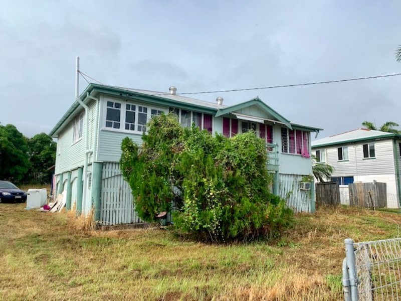 27 Livingstone St, Bowen QLD 4805