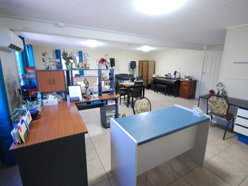 9 Eyles Rd, Bowen QLD 4805