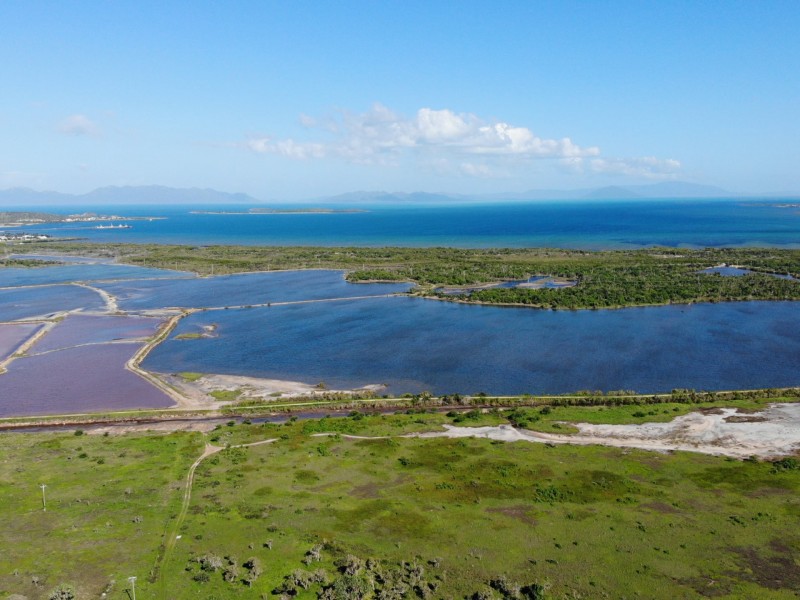 9 Eyles Rd, Bowen QLD 4805