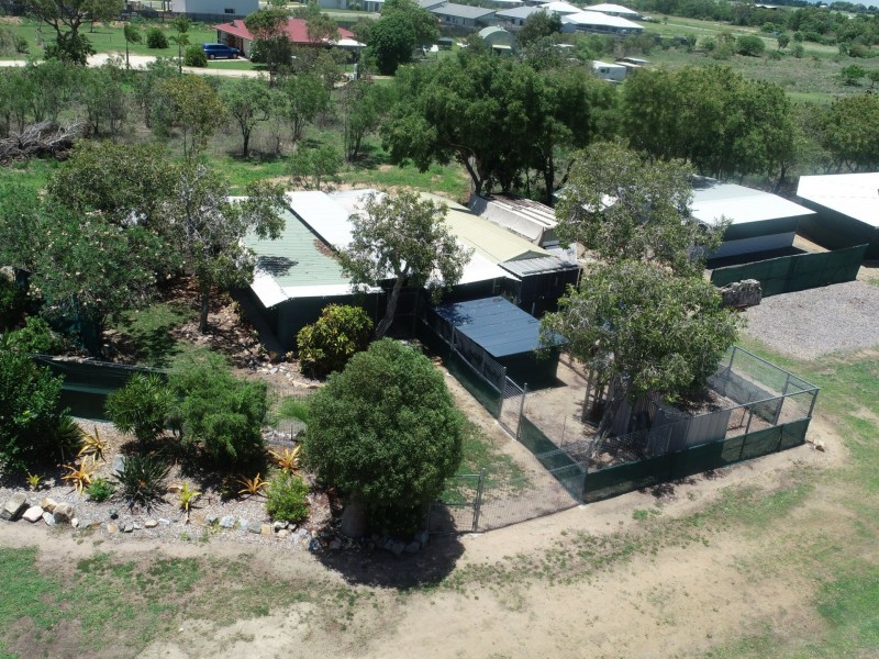 9 Eyles Rd, Bowen QLD 4805